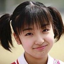 元AKB・板野友美の黒髪が可愛すぎる!ホラー映画主演に「よく怖いの克服したな…」