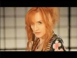 観月ありさ　青山光司氏とラブラブ帰国