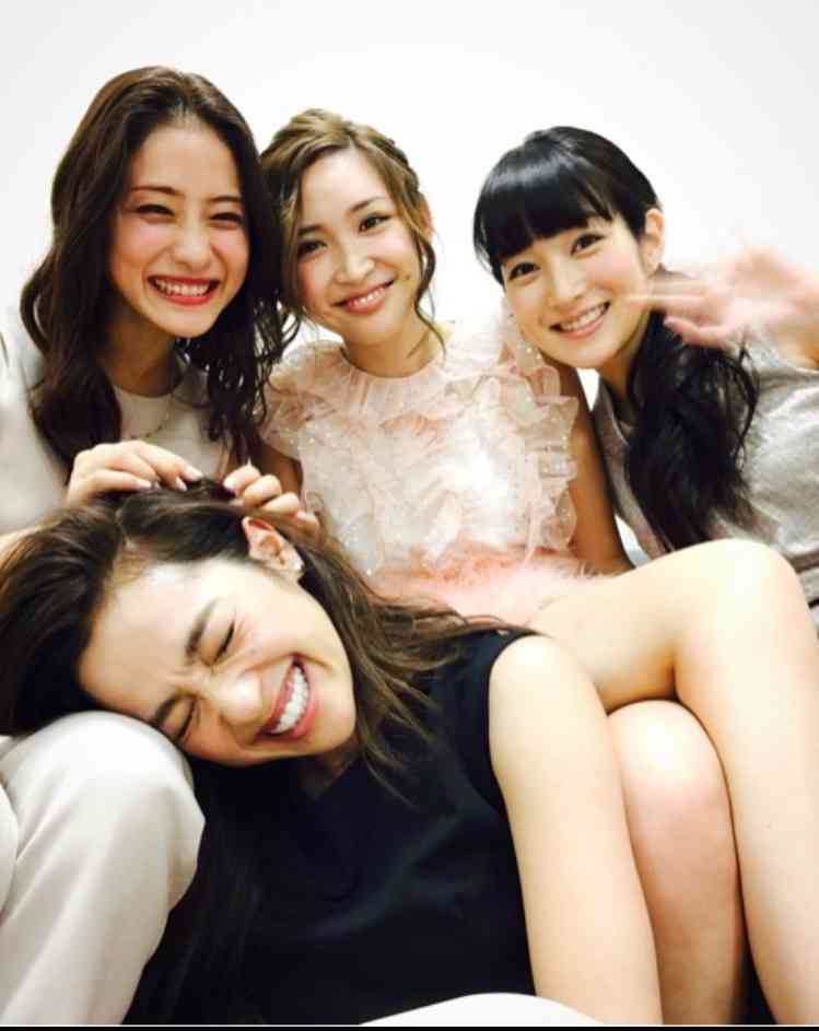 紗栄子、月9『5→9』女子会の写真に「番宣臭すごい」！「むしろ自分のPR目的」との指摘も