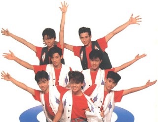 おもわず時代を感じさせる画像を貼りましょう