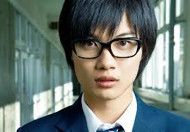 【FRIDAY】志田未来と神木隆之介の熱愛発覚か！