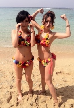 ヒールを履いてない脚の画像