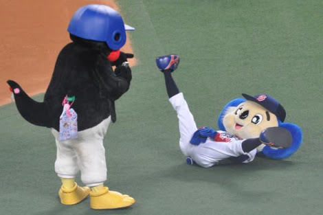 つば九郎が好きな人〜!