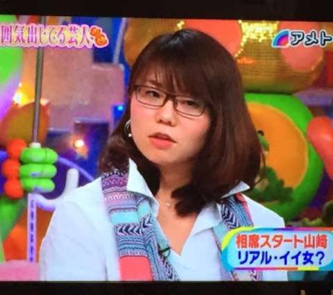 AKB48柏木由紀、ミニスカでぷりんぷりん　初日公演でベテランの風格