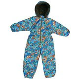 子供にコートを着せたままチャイルドシートに乗せると危険！