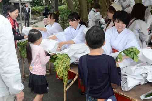 もらいすぎた野菜等の大量消費