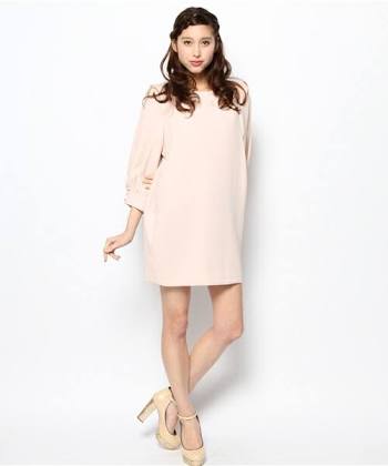 「似合ったら美人認定」石原さとみ、新垣結衣、綾瀬はるかが着こなす共通アイテムとは?