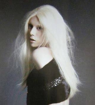 女装が似合う男性有名人