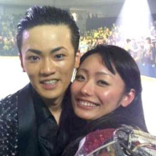 安藤美姫、恋人がキス写真を公開
