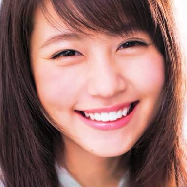 「笑顔」が印象的な芸能人は？
