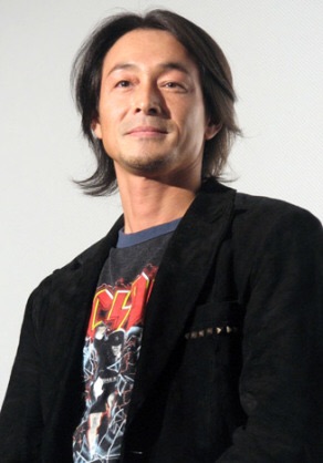 平子理沙、ジャスティン・ビーバーに会えずカラオケで悲しみ発散。