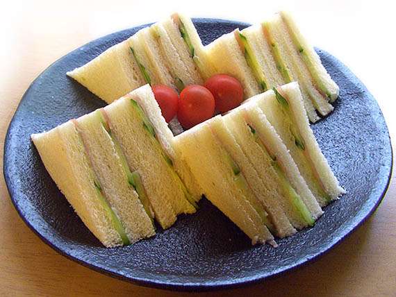お笑い好きな方来てくださ〜い