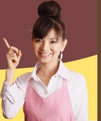 顔、ティッシュ箱より小さいですか？