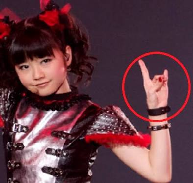 ベッキー、朝の生番組出演！何事もなかったかのように進む。ゲス川谷絵音とはすでに決別報道