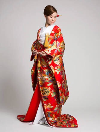 結婚式で色打掛着た人ー!!