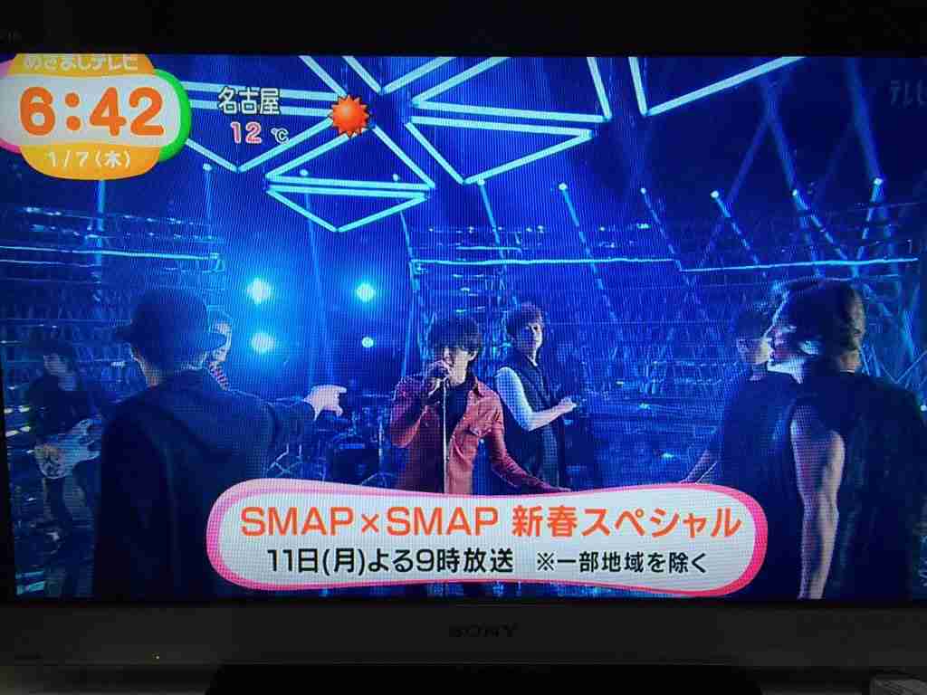 好きなアーティストのLIVE中の画像を貼るトピ