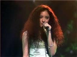好きなアーティストのLIVE中の画像を貼るトピ