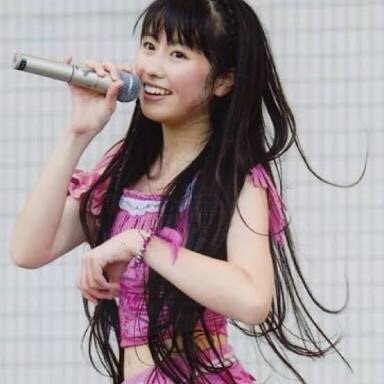 ももいろクローバーZの微妙すぎる演出に報道陣ら失笑