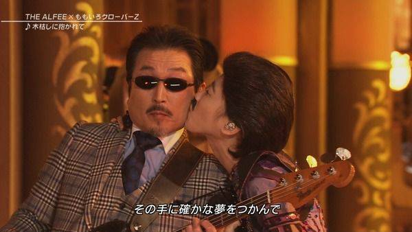 ももいろクローバーZの微妙すぎる演出に報道陣ら失笑