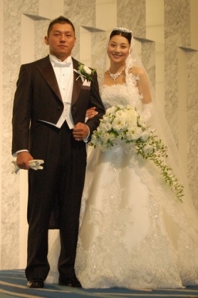 【画像】有名人の結婚式の画像トピ