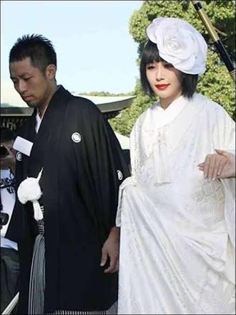 【画像】有名人の結婚式の画像トピ