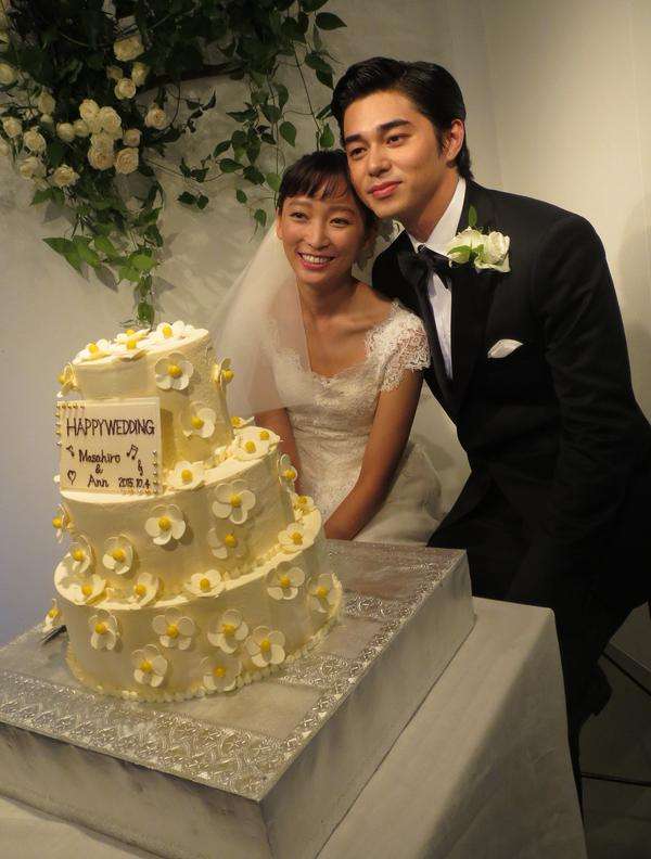 【画像】有名人の結婚式の画像トピ