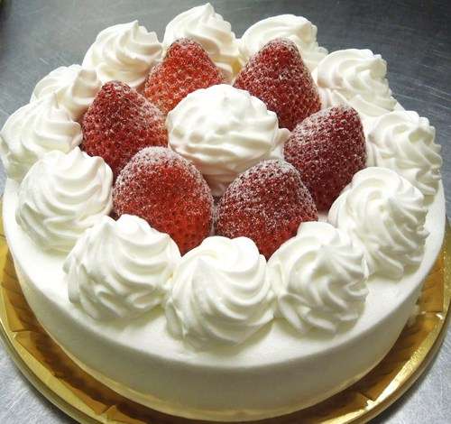 生クリームたっぷりスイーツ 画像