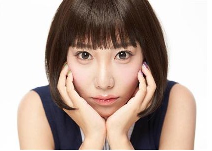 「耳に掛けないマスク」を開発、長時間かけても耳が痛くならない！