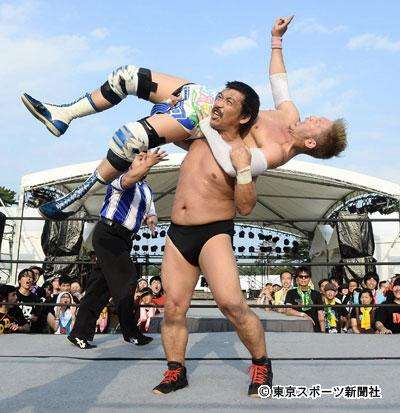 HKT48指原莉乃の美脚ショットに心配の声「さっしーはいてますか!?」