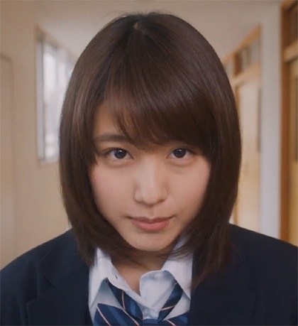 山崎賢人、人生初の金髪に！二階堂ふみと制服2ショット解禁