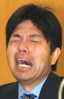 有名人の泣き顔の画像を貼るトピ