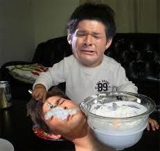 有名人の泣き顔の画像を貼るトピ