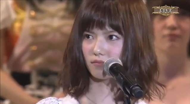 不機嫌な顔が集まるトピ