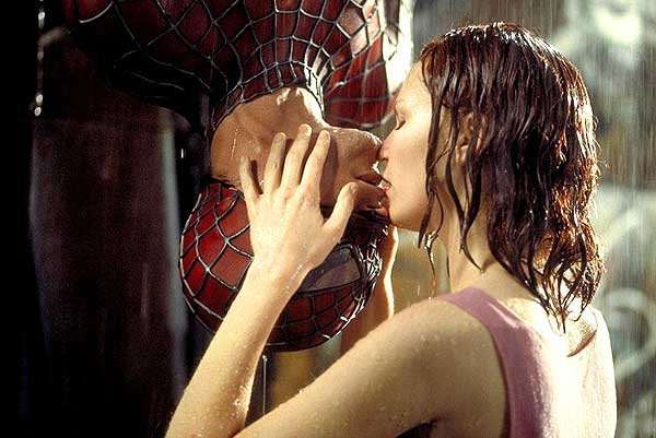 「スパイダーマン」好きな人ー!
