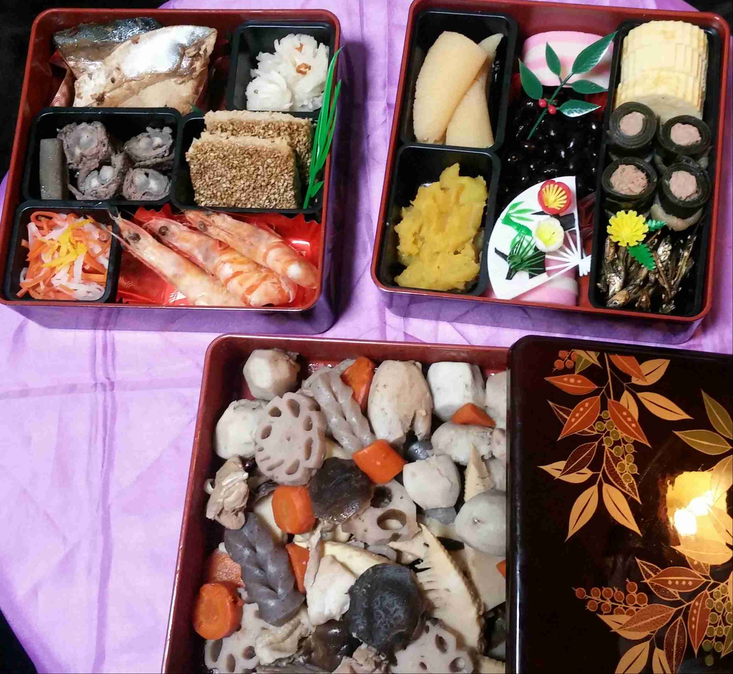 自分の作ったおせちの写真を載せるトピ