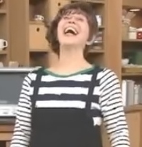 最近笑ってない人。