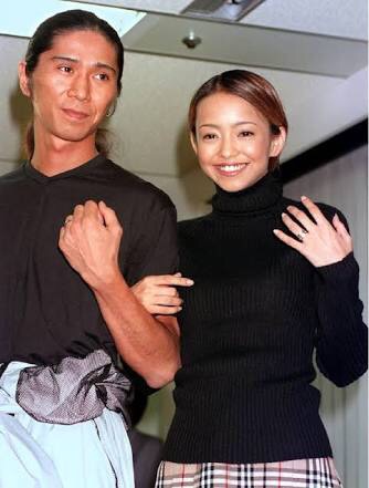 芸能人夫婦orカップル画像