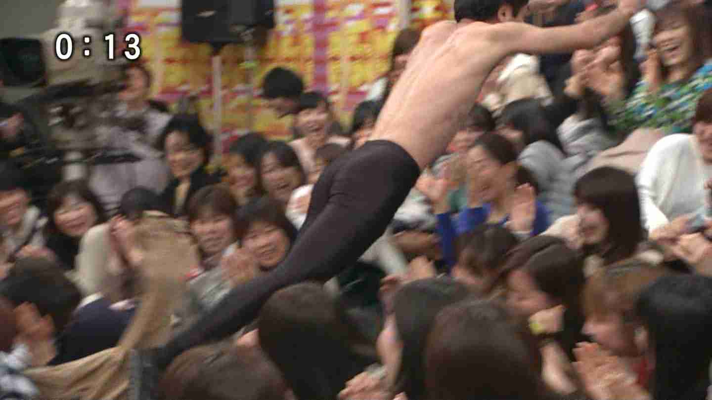 色々なものが飛んでる画像を貼るトピ