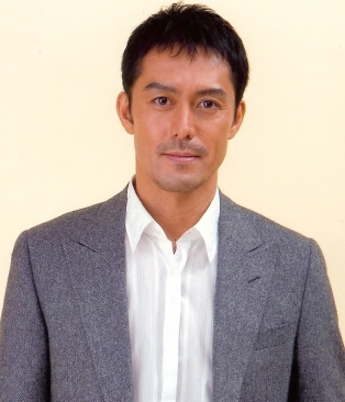 見た目と年齢が一致しない芸能人の画像を貼っていくトピ