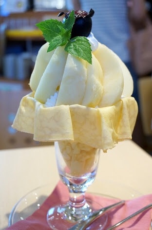 美味しそうなパフェの画像ください！
