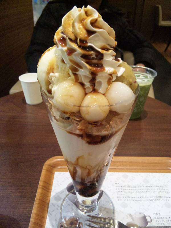 美味しそうなパフェの画像ください！
