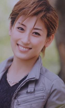 宝塚の煌びやかなヘアメイク、衣装の画像を下さい！
