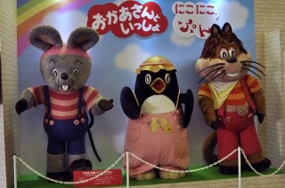 1980年代生まれの人が幼少期や10代の時に好きだった物を懐かしむトピ