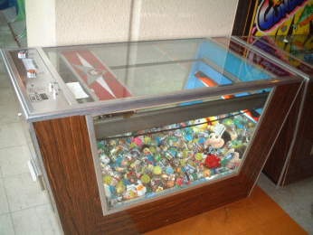 1980年代生まれの人が幼少期や10代の時に好きだった物を懐かしむトピ