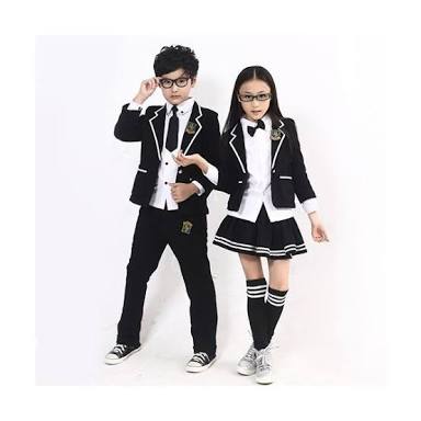 子供の卒業式の服