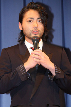 山田孝之さんの画像下さい！