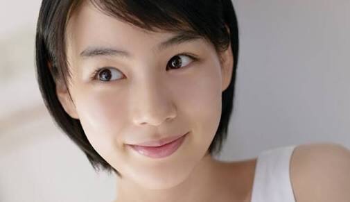 中居正広移籍の噂のあった吉本興業が次に狙うのは能年玲奈!?