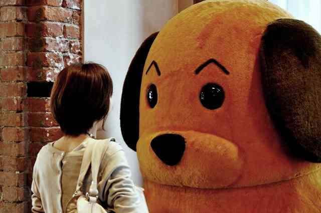 見つめ合う画像を貼るトピ
