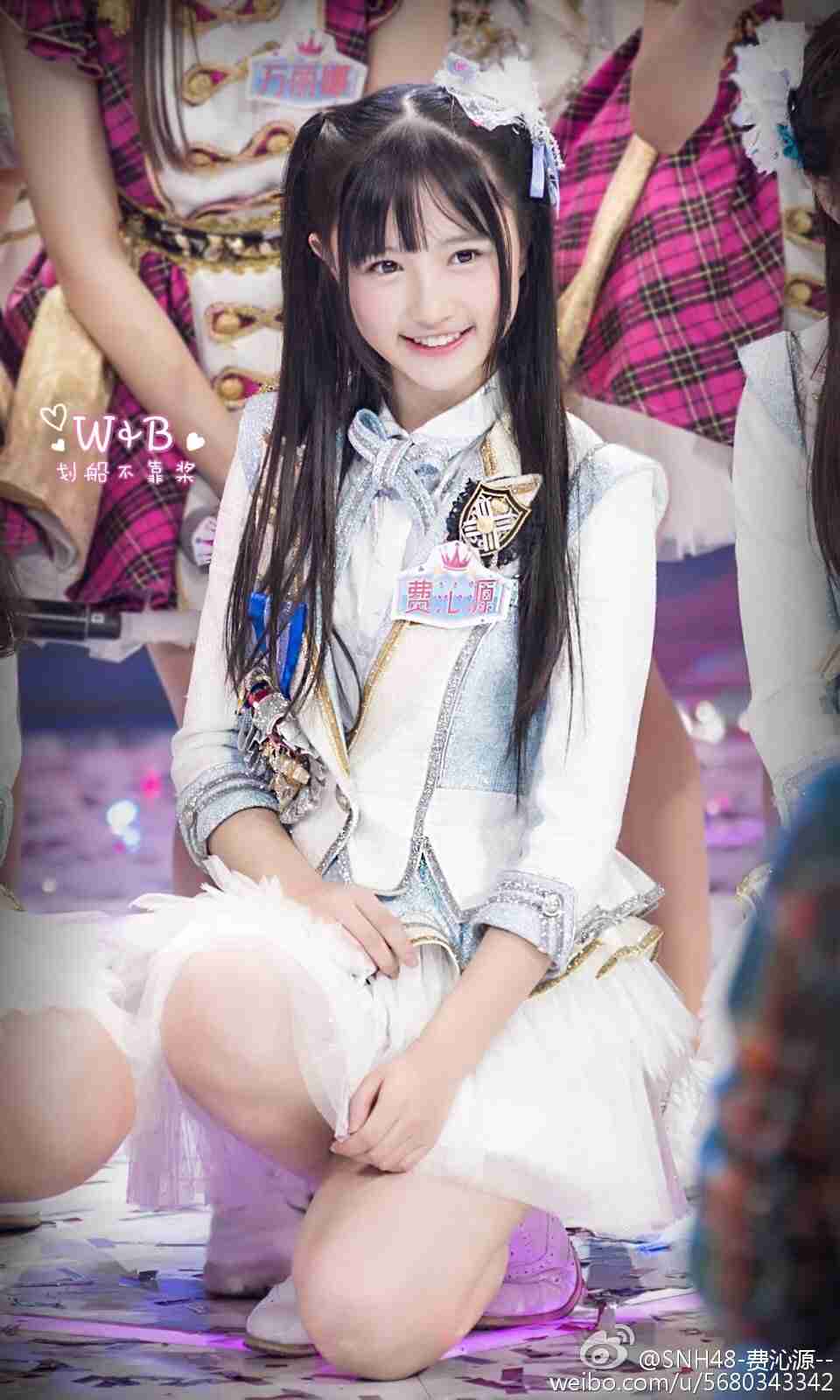 芸能人のツインテールを貼るトピ