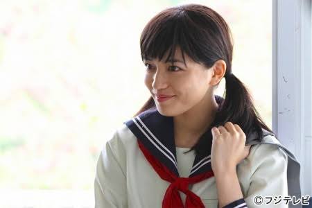 芸能人のツインテールを貼るトピ